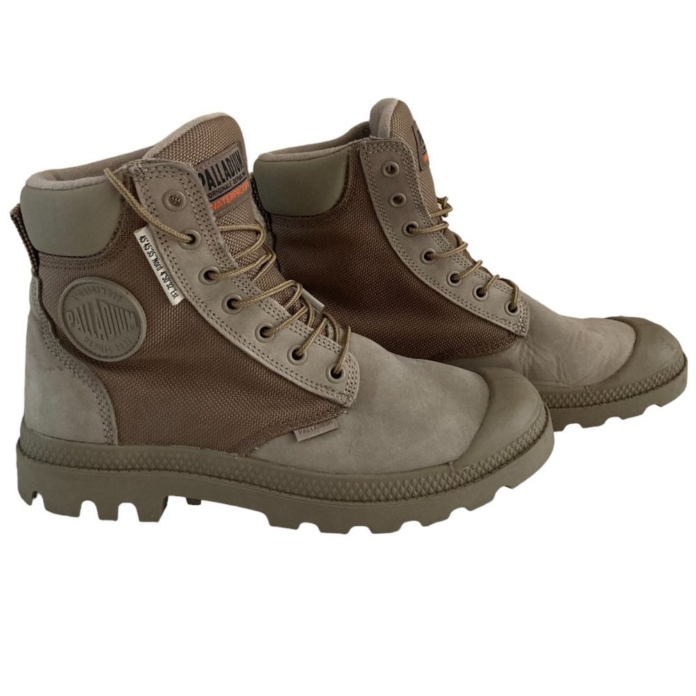 Palladium Pampa SC WPN U-S Boots in Dune Size 8.5